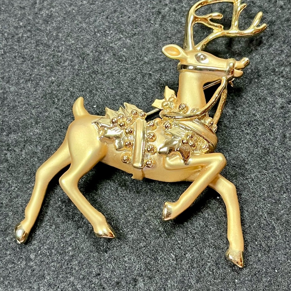 Vintage satin and glossy Gold colored Reindeer Brooch, 2.5” x 3”
